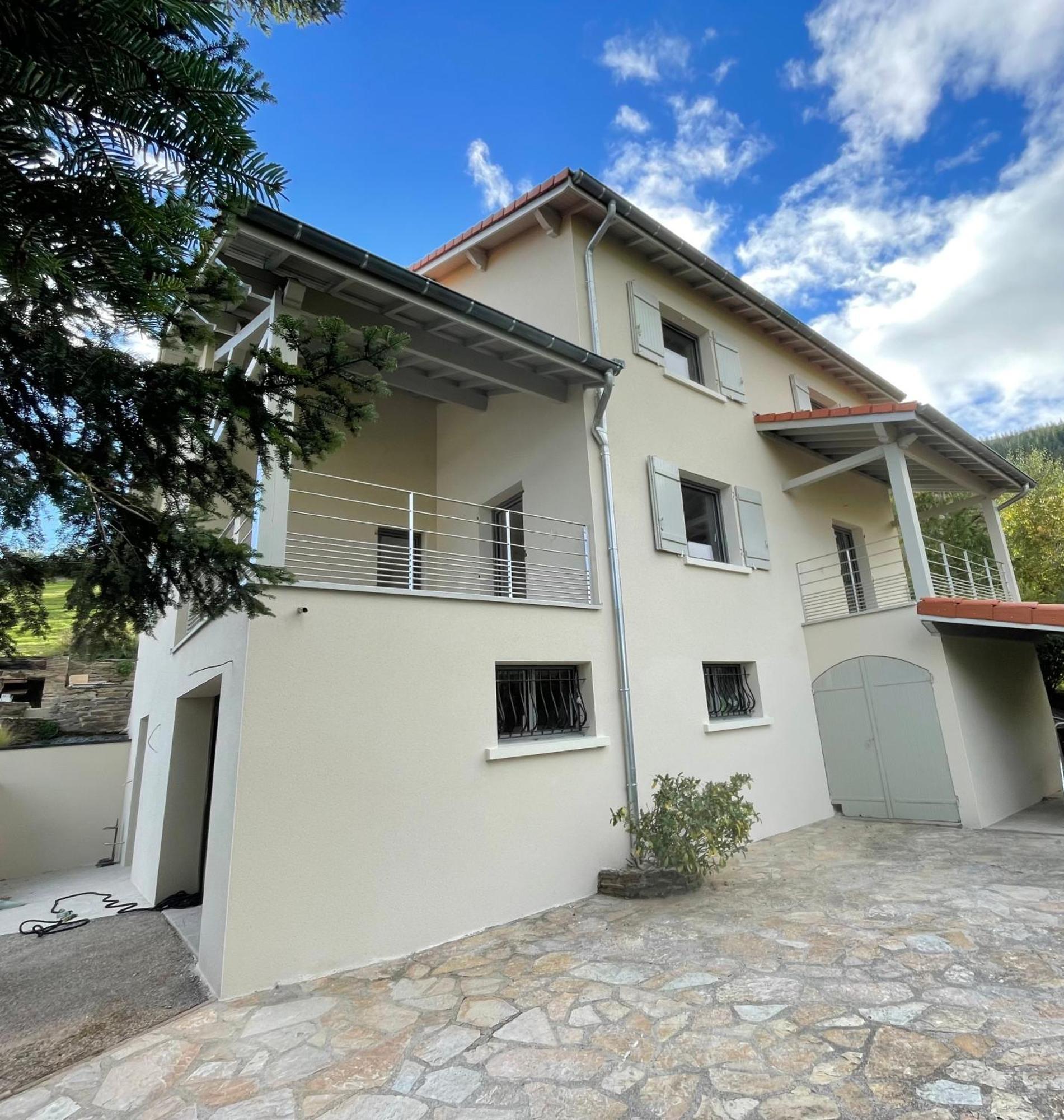 Homestay Les Terrasses Du Pilat La Valla-en-Gier