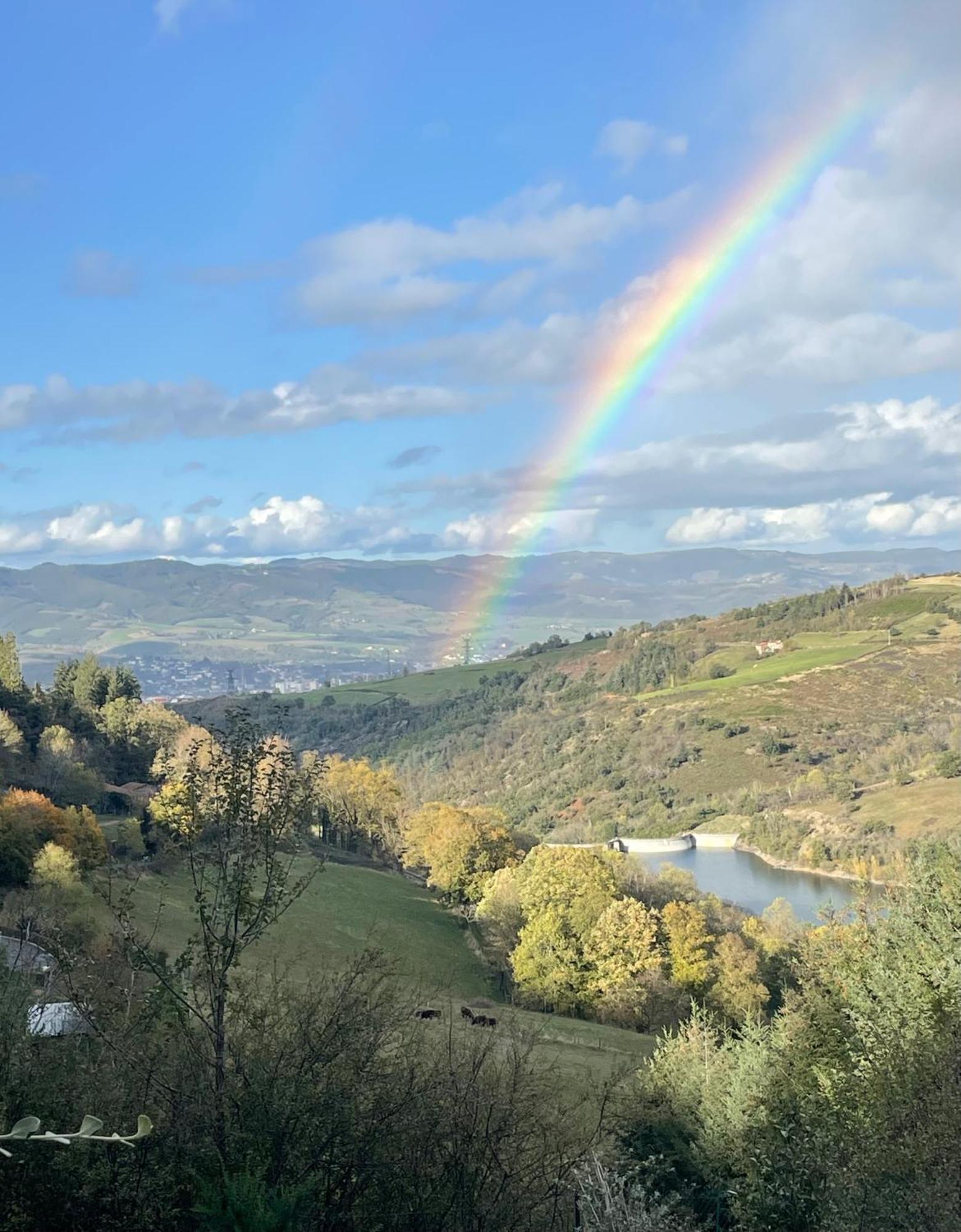 Les Terrasses Du Pilat Homestay La Valla-en-Gier